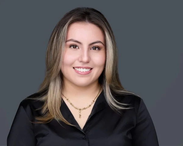 Healthcare headshot 4 Bryn Mawr